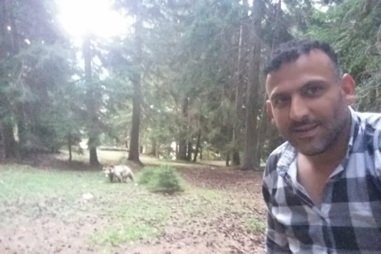 Artvin'de taksi şof&ouml;r&uuml; ve ayının selfisi b&uuml;y&uuml;k ilgi topladı