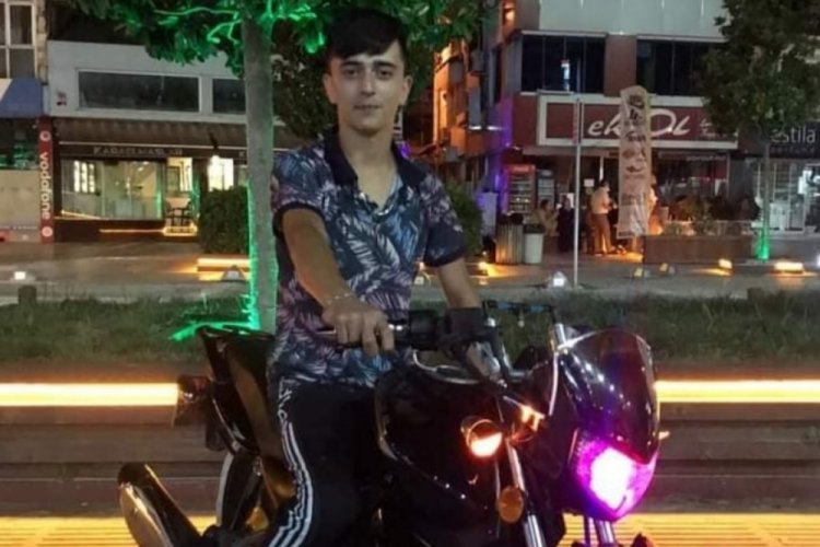 19 yaşındaki Enes'i &ouml;ld&uuml;ren katil zanlısının sevgilisi tutuklandı