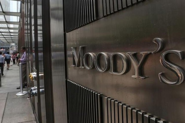 Moody's T&uuml;rkiye i&ccedil;in b&uuml;y&uuml;me tahminini y&uuml;kseltti