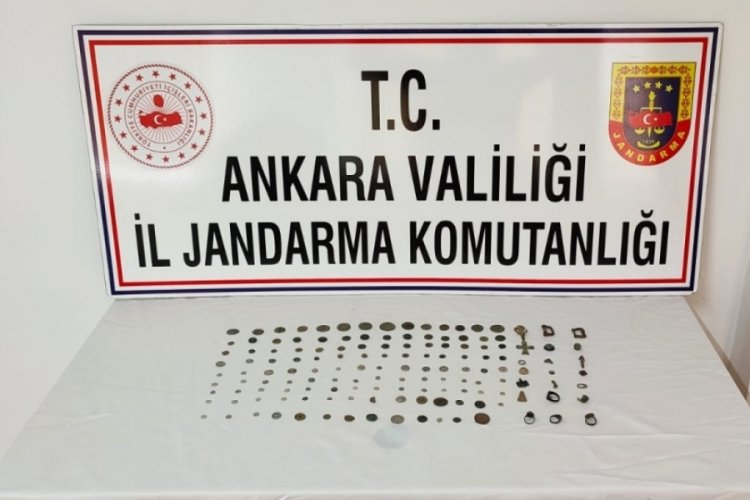 Ankara'da 146 tarihi eserle yakalandı!