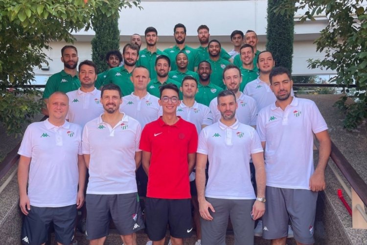 Frutti Extra Bursaspor'un ilk sınavı bug&uuml;n Antalya'da