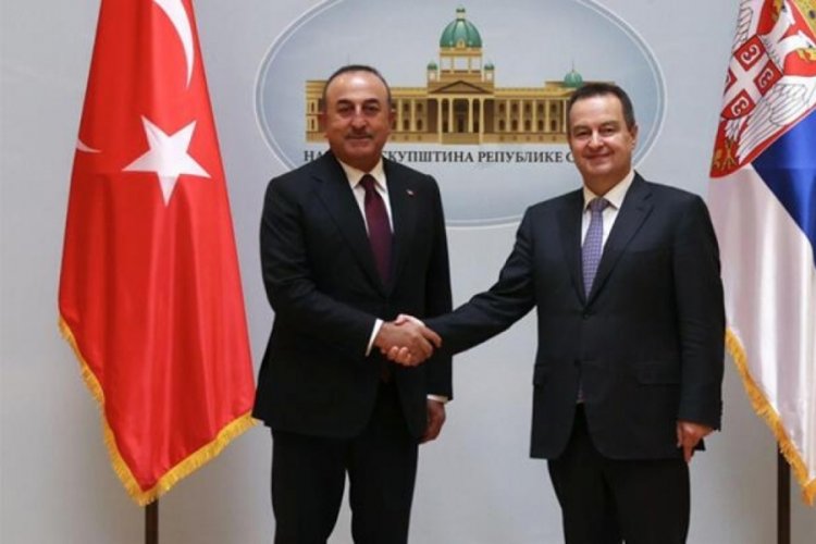 Bakan Mevl&uuml;t &Ccedil;avuşoğlu, Sırbistan Ulusal Meclis Başkanı Da&ccedil;i&ccedil; ile bir araya geldi