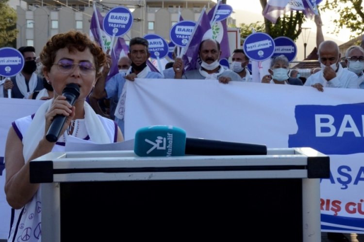 Bursa'da 1 Eyl&uuml;l D&uuml;nya Barış G&uuml;n&uuml;'nde ortak basın a&ccedil;ıklaması