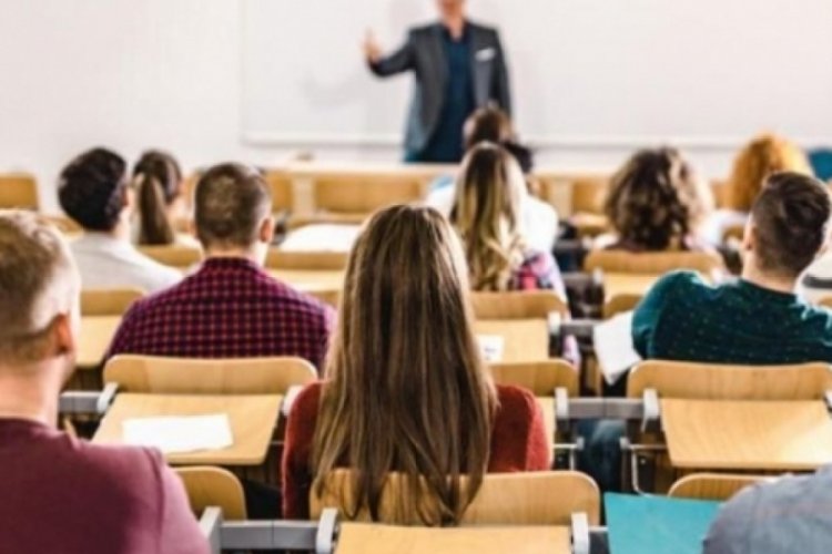 &Uuml;niversitelerde y&uuml;z y&uuml;ze eğitimde hangi tedbirler alınacak?
