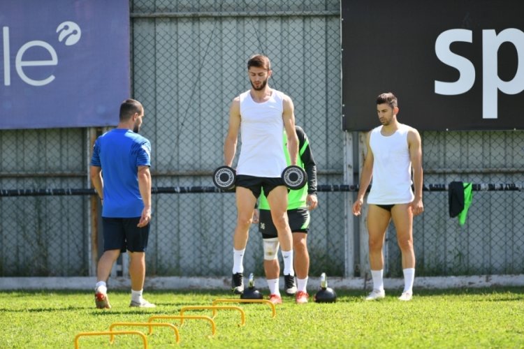 Bursaspor'da Altınordu ma&ccedil;ı i&ccedil;in taktik idmanı yapıldı