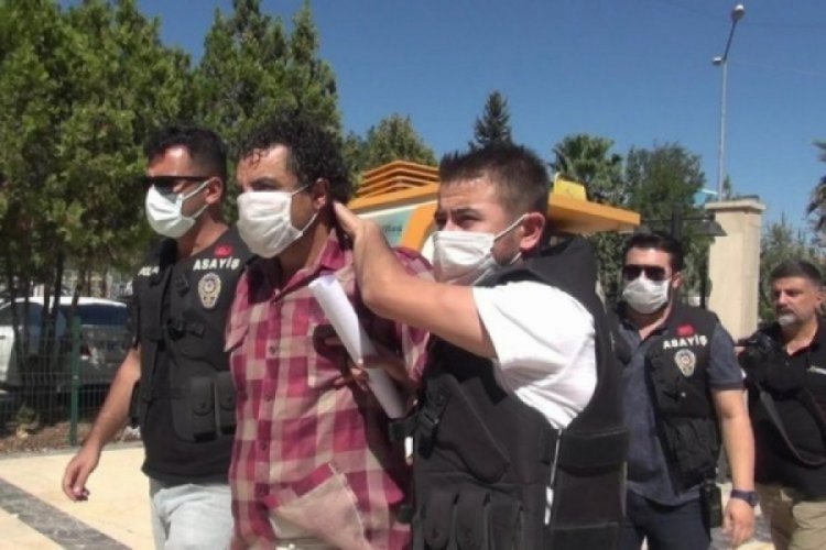 Kızının &uuml;zerine tiner d&ouml;k&uuml;p yakan baba tutuklandı