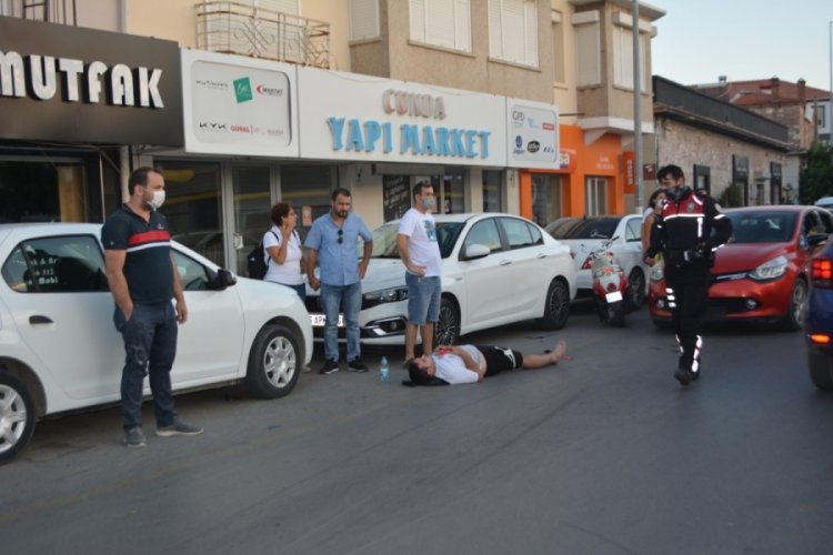 Tesad&uuml;f&uuml;n bu kadarı dedirten olay! Kazada yaralananı g&ouml;r&uuml;nce inanamadı