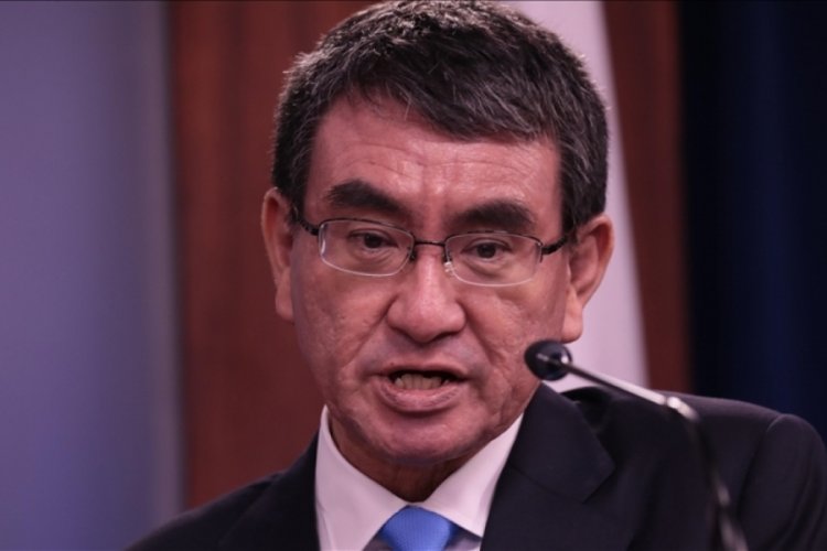 Japonya'da ankete g&ouml;re Başbakan Suga'nın "en pop&uuml;ler halefi" Reform Bakanı Kono