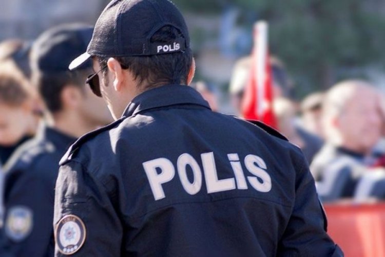 Bursa İneg&ouml;l'de bir apartmanın bah&ccedil;esinden şarjlı motosiklet &ccedil;alındı