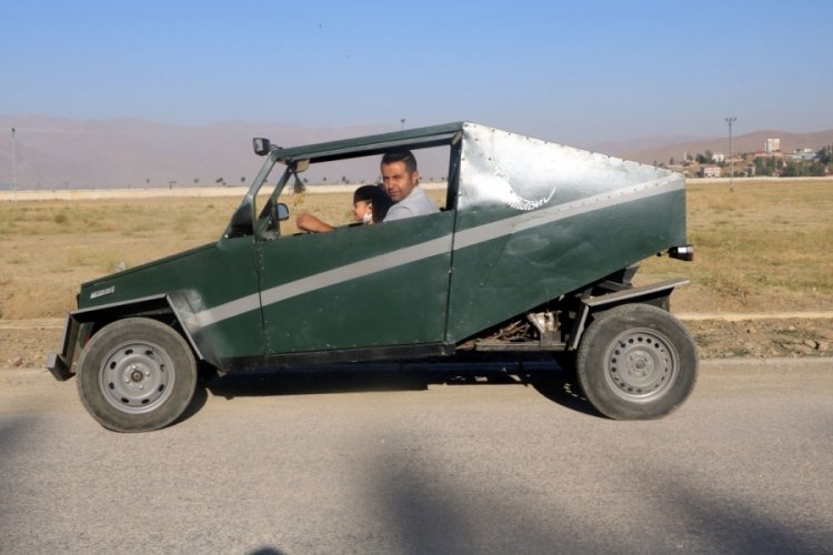 Hakkari'de Hira'nın babası, bu kez de ara&ccedil; yapıp, okuluna bıraktı