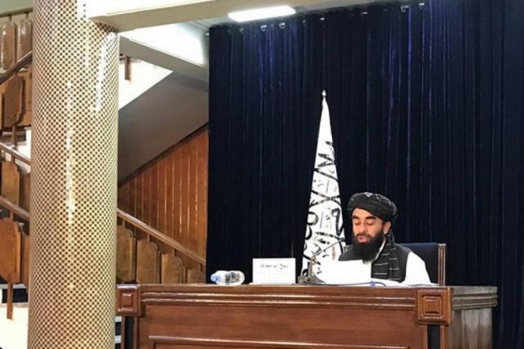 Taliban, geçici hükümeti açıkladı