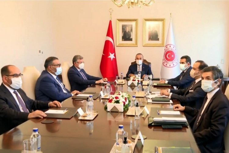 Bakan Mevl&uuml;t &Ccedil;avuşoğlu, Suriye Ulusal Koalisyonu Başkanı ile g&ouml;r&uuml;şt&uuml;