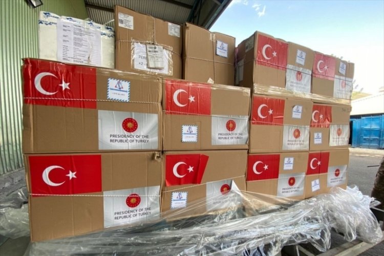 T&uuml;rkiye'nin hibe ettiği 150 bin doz aşı Kırgızistan'a ulaştı