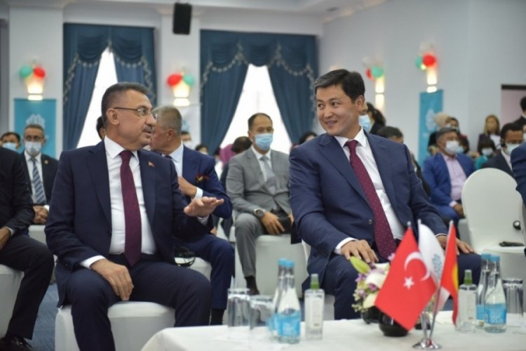 Fuat Oktay Kırgızistan Cumhurbaşkanı Caparov ile g&ouml;r&uuml;şt&uuml;