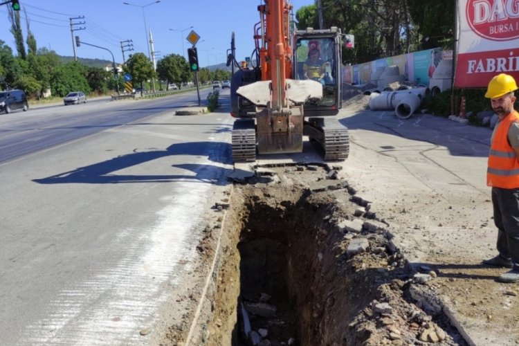 Sel sonrası Bursa Ovaak&ccedil;a'da altyapı &ccedil;alışmaları başlatıldı
