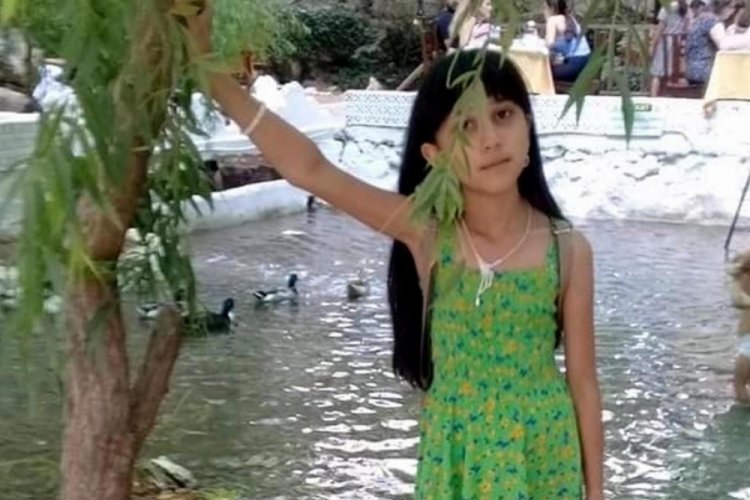 Okul forması almaya giderken kamyonet &ccedil;arpan k&uuml;&ccedil;&uuml;k Merve, kurtarılamadı
