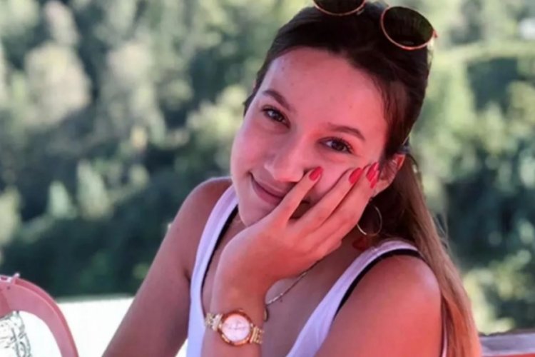 Antalya'da 20 yaşındaki Buse'den 2 bu&ccedil;uk yıldır haber alınamıyor