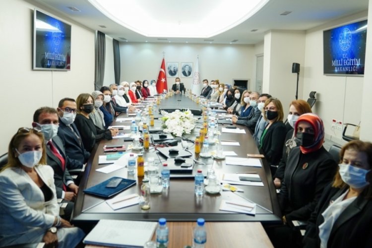 Milli Eğitim Bakanı Özer: Olgunlaşma enstitüleri AR-GE merkezi olacak