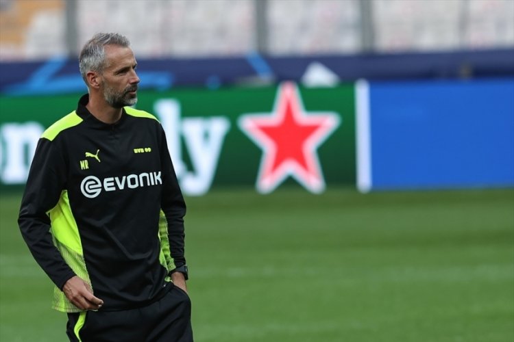 Dortmund Teknik Direktörü: Bu sezon tarih yazmayı ümit ediyoruz