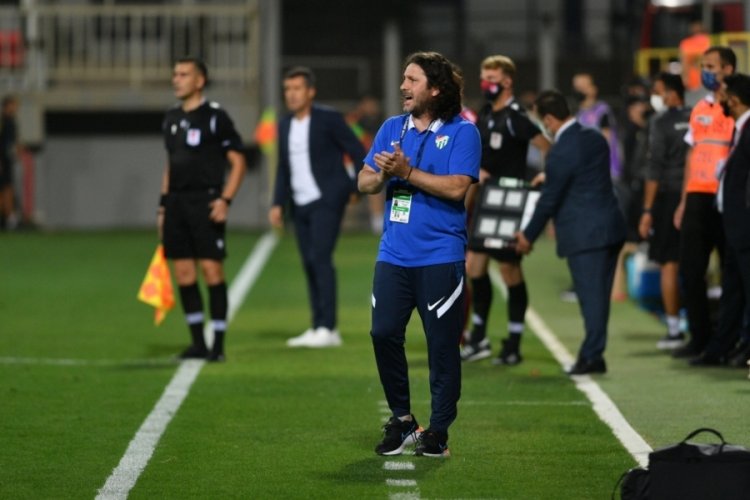 Teknik Direktör Fatih Tekke, Bursaspor'un ilk galibiyetini değerlendirdi