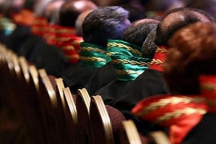 Hakim ve savcıların g&ouml;revde y&uuml;kselme kararları Resmi Gazete'de
