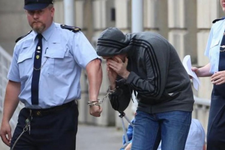 İrlanda'da 'd&uuml;nyanın en b&uuml;y&uuml;k &ccedil;ocuk pornosu tedarik&ccedil;isi'ne 27 yıl hapis!