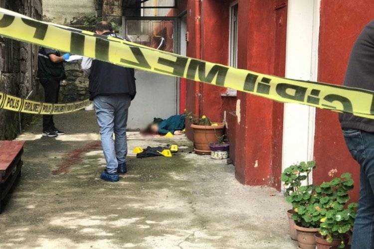 Zonguldak'ta boşanmak istediği eşi tarafından &ouml;ld&uuml;r&uuml;ld&uuml;