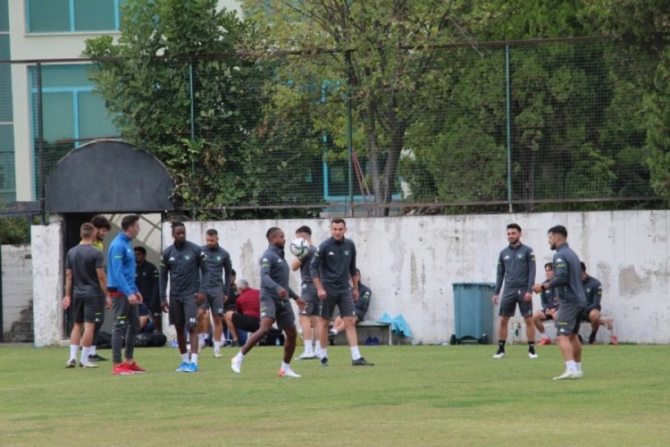 Denizlispor, Altınordu ma&ccedil;ı hazırlıklarını s&uuml;rd&uuml;rd&uuml;