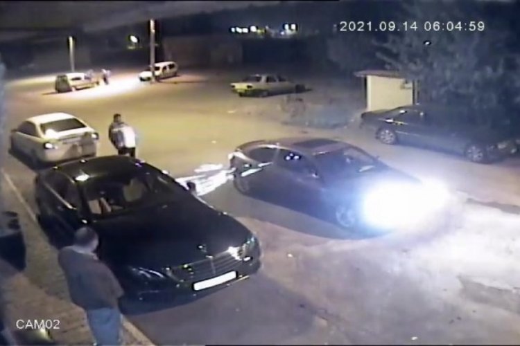 Denizli'de istediği şarkı &ccedil;alınmayınca korku sa&ccedil;tı