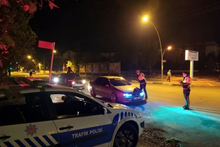 Bursa Yenişehir'de Emniyet g&uuml;&ccedil;leri sahada