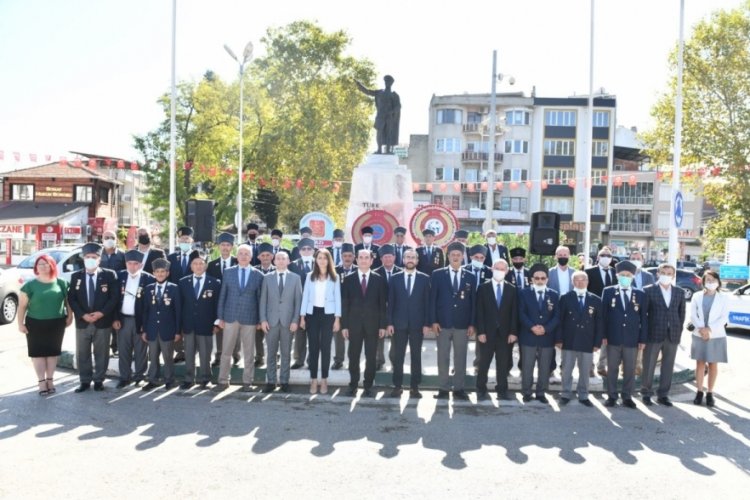 Bursa Mustafakemalpaşa'da Gaziler G&uuml;n&uuml; kutlandı