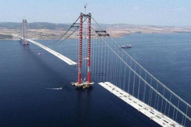1915 &Ccedil;anakkale K&ouml;pr&uuml;s&uuml;'nde bir ilk! Y&uuml;r&uuml;yerek ge&ccedil;ilecek