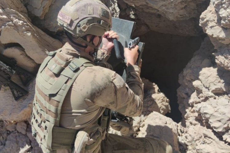 Siirt'te ter&ouml;ristlerin silah ve m&uuml;himmatı ele ge&ccedil;irildi