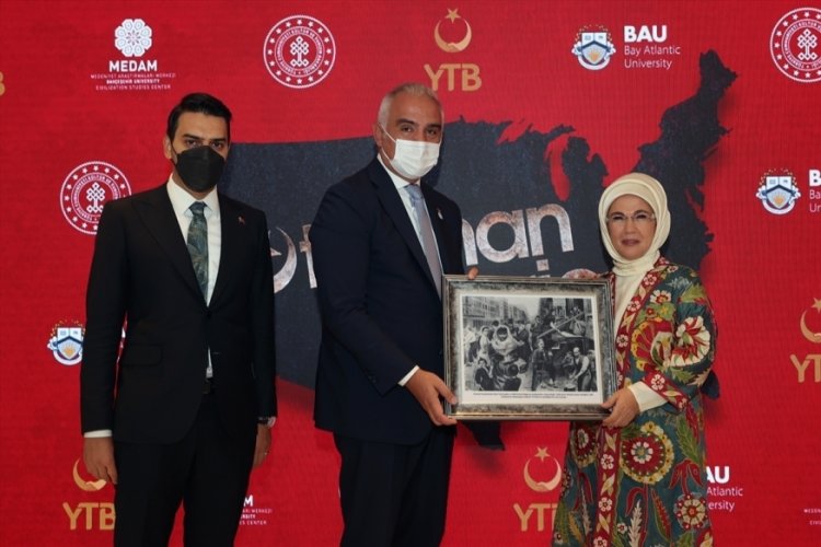 Emine Erdoğan, 'Osmanlı'nın Amerika'sı Belgeseli' tanıtımına katıldı