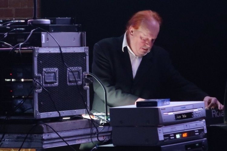 &Uuml;nl&uuml; m&uuml;zisyeni Richard H. Kirk hayatını kaybetti