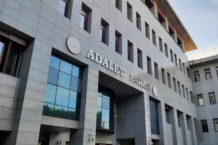 Balıkesir'de &ouml;len kuzenler Tuğ&ccedil;e ve B&uuml;şra'nın davası ertelendi