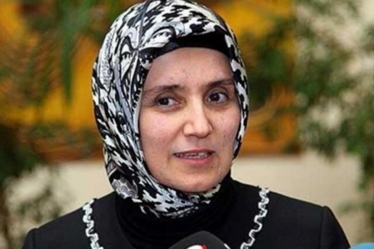 Dicle &Uuml;niversitesi'nin eski rekt&ouml;r&uuml;ne ve yardımcısına FET&Ouml; &uuml;yeliğinden hapis cezası!