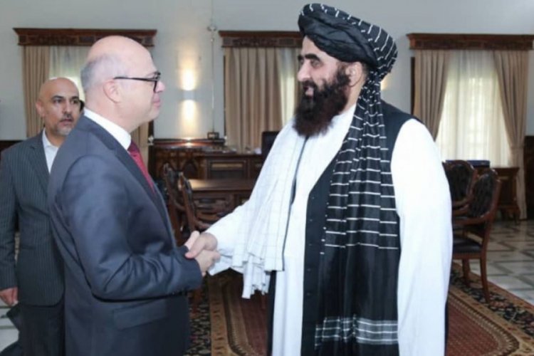 Türkiye'nin Kabil Büyükelçisi, Taliban'ın "Dışişleri Bakan Vekili" ile bir araya geldi