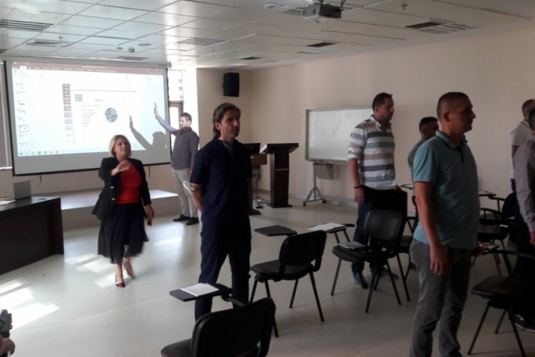 Bursa'da iletişimcilere Çağrı Merkezi Uzmanlığı Eğitimi