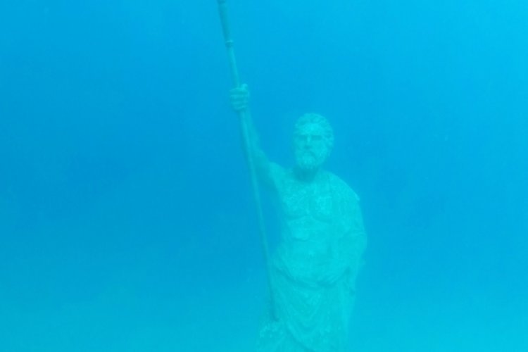 Antalya'da 6 bin yıllık tarih, su altında buluşacak