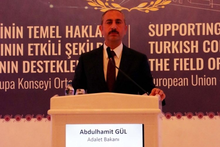 Adalet Bakanı Gül: AYM kararlarına uyulması hukukun emredici hükmüdür