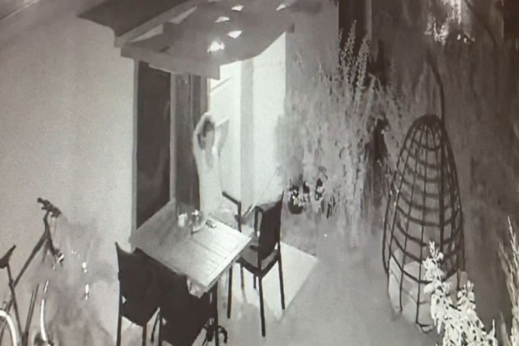 Antalya'da otelde taciz skandalı! Otel çalışanı gizlice odaya girdi