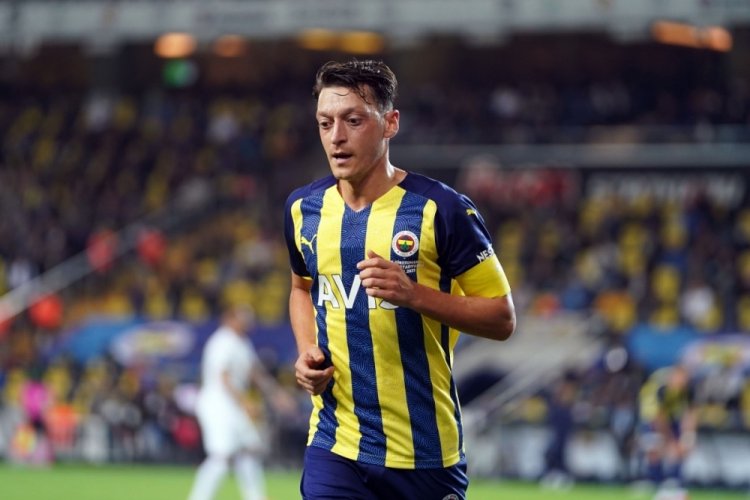 Fenerbah&ccedil;e Giresun karşısında galibiyetle puanını 13'e &ccedil;ıkardı