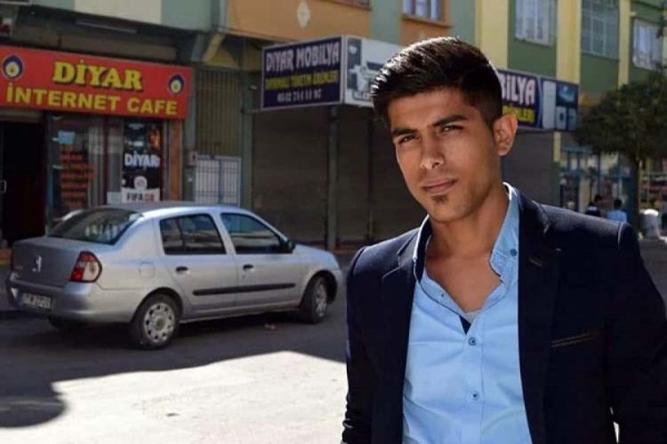 Gaziantep'te dayısı tarafından t&uuml;fekle vurulan &Ouml;mer, &ouml;ld&uuml;