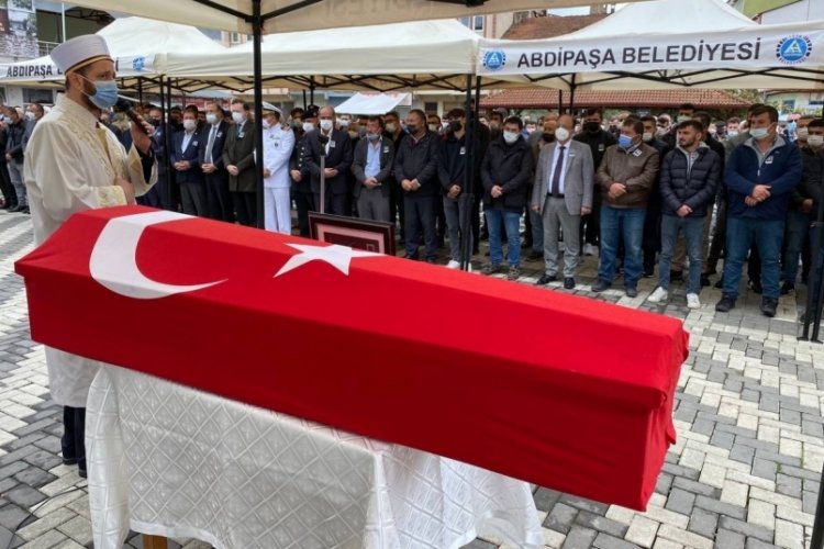Trafik kazasında uzman &ccedil;avuş t&ouml;renle son yolculuğuna uğurlandı