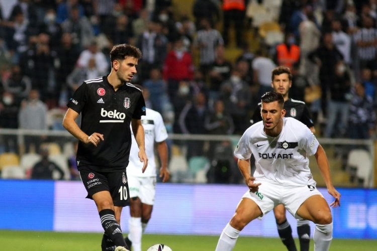 Beşiktaş liderliği Altay'a kaptırdı: Altay 2-1 Beşiktaş