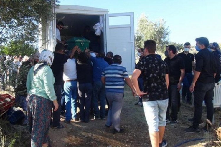 Mersin'de eşi tarafından &ouml;ld&uuml;r&uuml;len kadın toprağa verildi