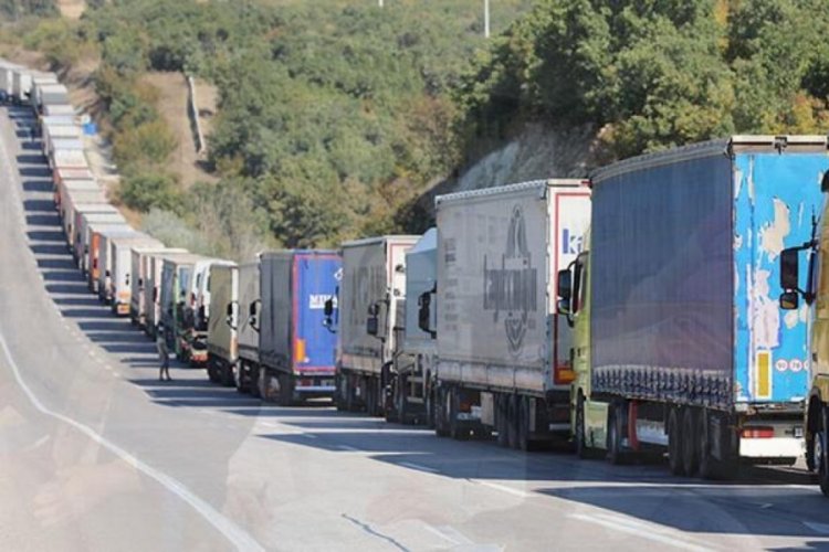 Hamzabeyli Sınır Kapısı'nda TIR kuyruğu oluştu!
