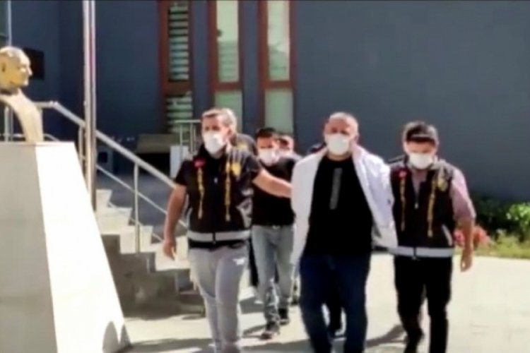 İstanbul Ataşehir'de baba ve oğlunu silahla yaralayan ş&uuml;pheliler yakalandı