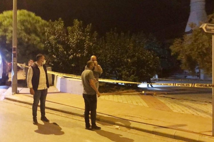 Denizli'de cami avlusunda &ouml;ld&uuml;r&uuml;ld&uuml;, cinayete azmettirmekten yargılanıyormuş!